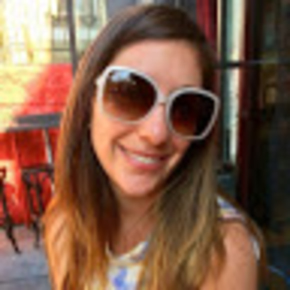 Meet your Posher, Rebecca - Picture 1 of 1